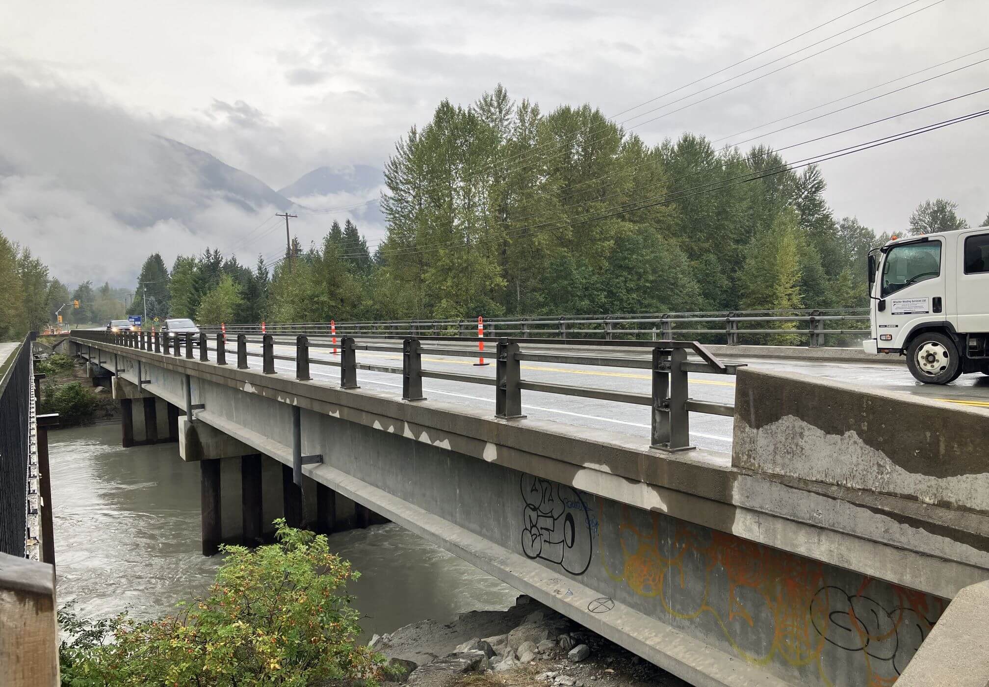 Red Lillooet River Bridge Deck Renewal